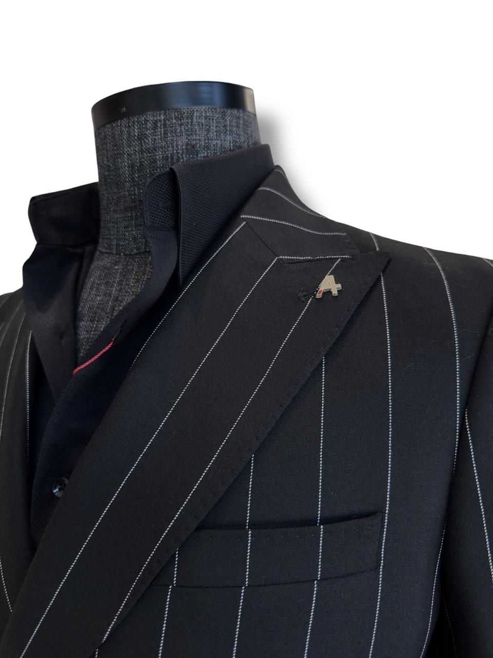 Siyah Regular Fit Çizgili Kruvaze Takım Elbise - Image 3
